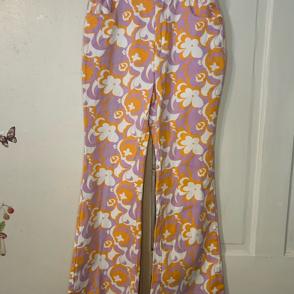 Floral Patterned Pants in Orange and Purple